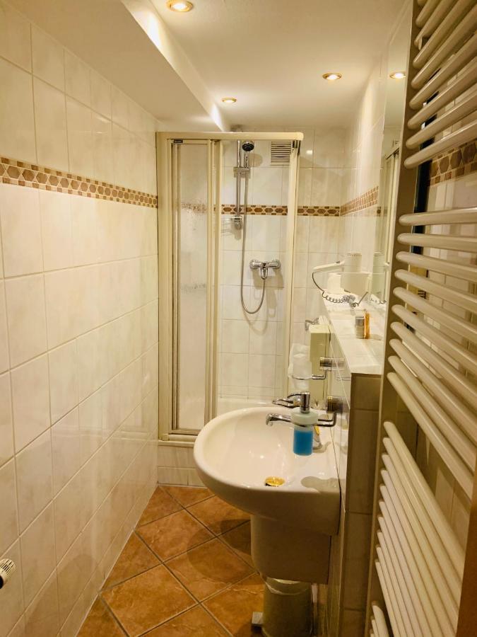 Hotel Rosine Ennepetal Ngoại thất bức ảnh